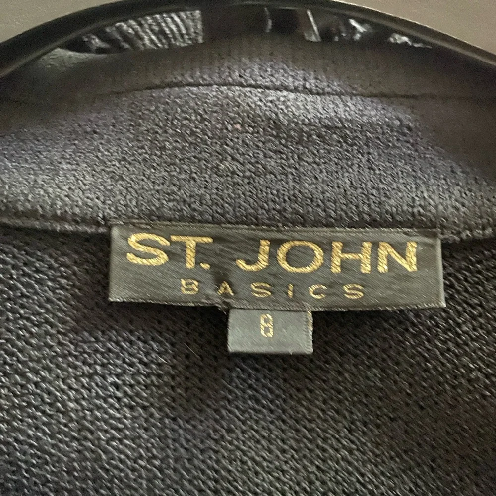 St. John Black Blazer Tailored Suit 3 piece set - Picture 3 of 8
